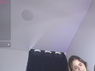 에로틱 한 영상 채팅 Ana-Lee