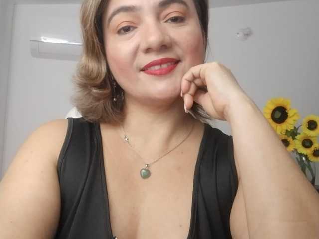 프로필 사진 ana-milf