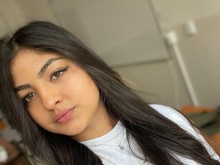 에로틱 한 영상 채팅 AnabelLuisa