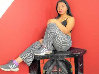 에로틱 한 영상 채팅 Anais-Hernandez