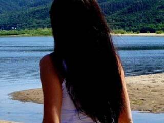 에로틱 한 영상 채팅 SexyBrun