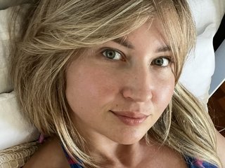 에로틱 한 영상 채팅 WhereisAlice