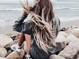 에로틱 한 영상 채팅 andrea-brand