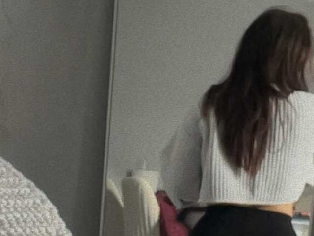 프로필 사진 andreeadeea