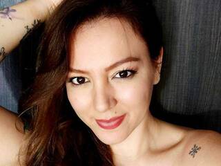 에로틱 한 영상 채팅 Ane-Monza