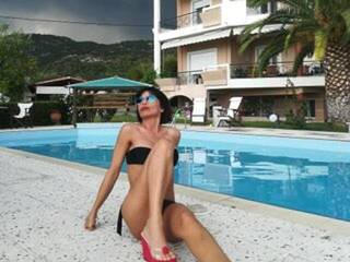 에로틱 한 영상 채팅 AngeAuDemon