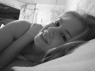 에로틱 한 영상 채팅 angelina17