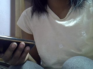 에로틱 한 영상 채팅 Angelinah75