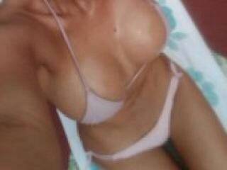 에로틱 한 영상 채팅 angelitohot