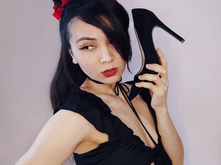 에로틱 한 영상 채팅 angella-yurevna