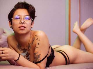 에로틱 한 영상 채팅 AnieAnderson