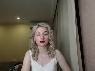 에로틱 한 영상 채팅 LunaLicksy