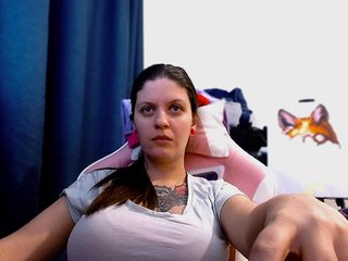 에로틱 한 영상 채팅 ann-mikele