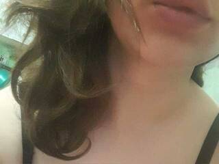 에로틱 한 영상 채팅 Anna50sistera