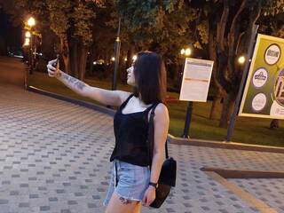 에로틱 한 영상 채팅 Anne7d