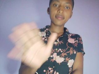 에로틱 한 영상 채팅 Annais19