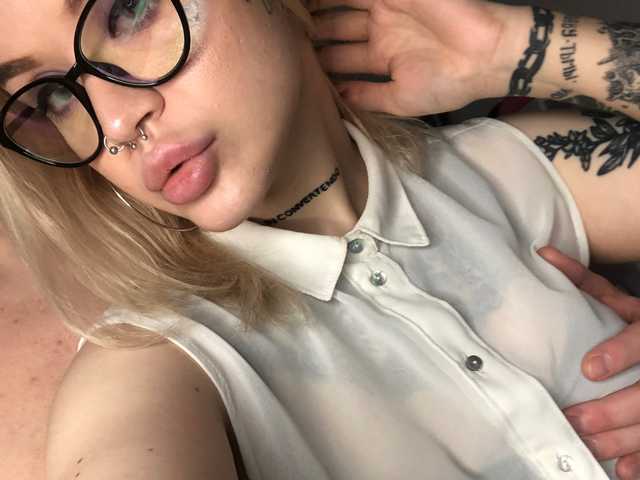 프로필 사진 AnnaCrimsFuck