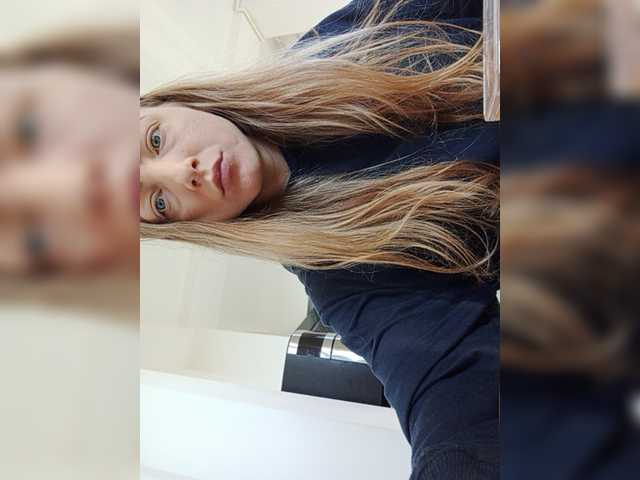 방송 스크린 샷 annebarby