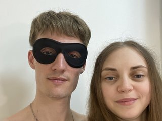에로틱 한 영상 채팅 AnnetMorozCouple