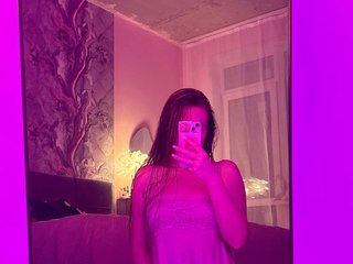 에로틱 한 영상 채팅 Annie-Carlotta