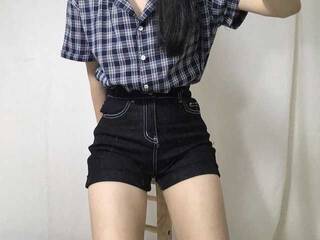 에로틱 한 영상 채팅 anny-wester