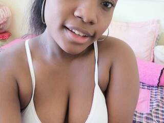 에로틱 한 영상 채팅 AnnyQuiintero