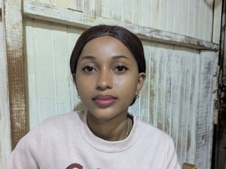 에로틱 한 영상 채팅 Anousca
