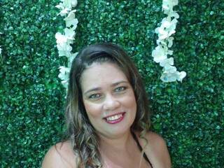 에로틱 한 영상 채팅 antonela-foster