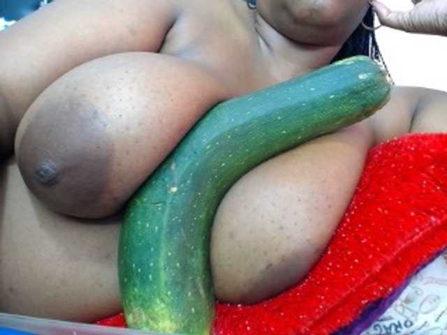 사진 antonelax #ass #pussy #lush #domi #squirt #fetish #anal deep cucumber #tokenkeno