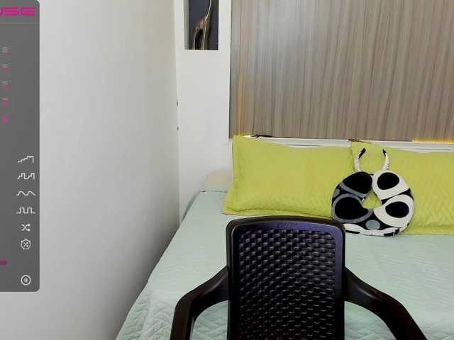 방송 스크린 샷 Antonellahart