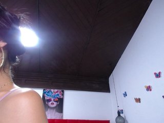 에로틱 한 영상 채팅 Kathemills235