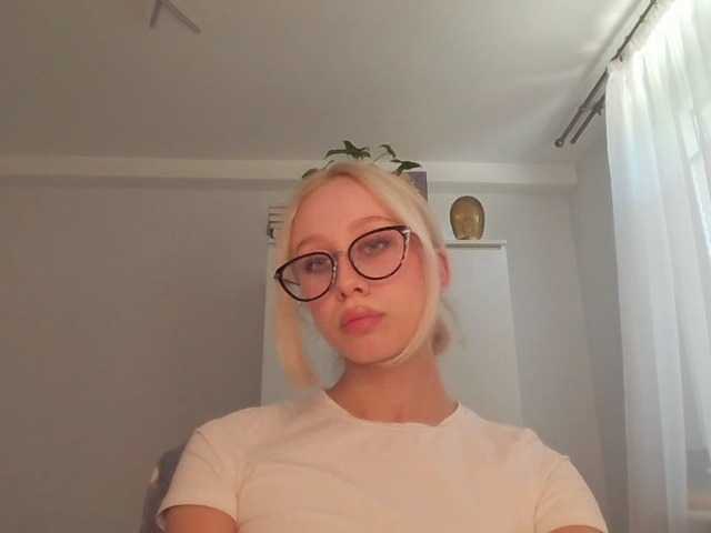 방송 스크린 샷 AnyaDirty
