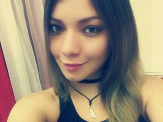 에로틱 한 영상 채팅 AprilClaire