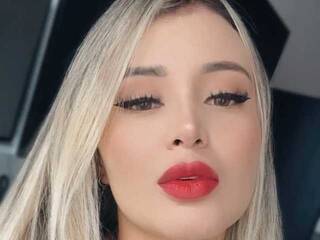 에로틱 한 영상 채팅 Apriljames