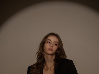 에로틱 한 영상 채팅 AriaModel