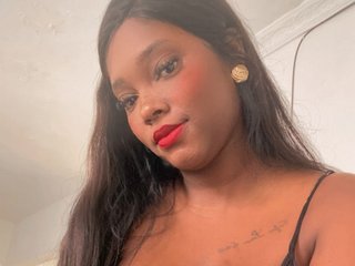 에로틱 한 영상 채팅 AriannaxxxHot