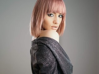 에로틱 한 영상 채팅 Aris-West