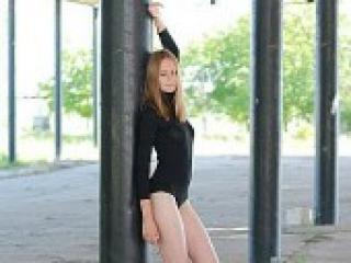 에로틱 한 영상 채팅 artemida20