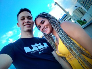 에로틱 한 영상 채팅 ArthurandAlix