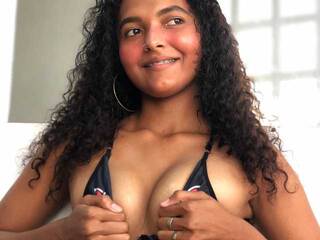 에로틱 한 영상 채팅 Ary-12