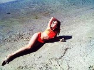 에로틱 한 영상 채팅 aryadeva