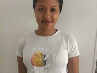 에로틱 한 영상 채팅 AryaVarma