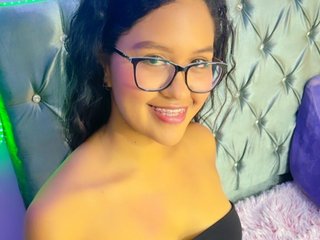 에로틱 한 영상 채팅 AryaVarma