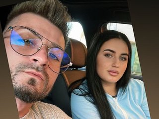 에로틱 한 영상 채팅 ArysandBrianna