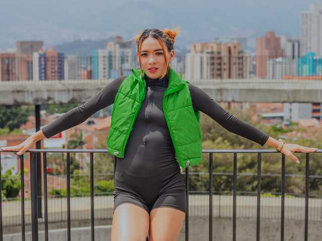 프로필 사진 Ashley-Miller26