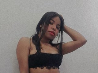 에로틱 한 영상 채팅 AshleyPaigex4