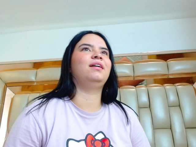 방송 스크린 샷 AshleyPalmer