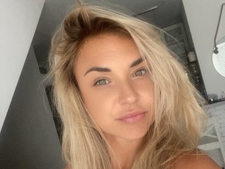에로틱 한 영상 채팅 AshleyPerfect