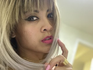 에로 화상 채팅 asi4ndoll