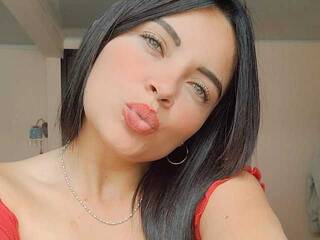 에로틱 한 영상 채팅 Athalya